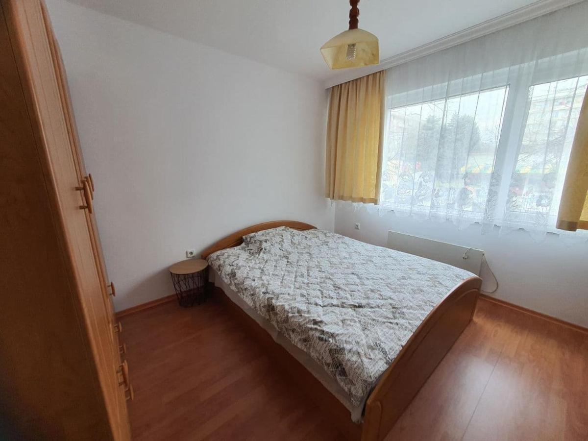 Апртамент Чайка Бл.17 Varna Ngoại thất bức ảnh